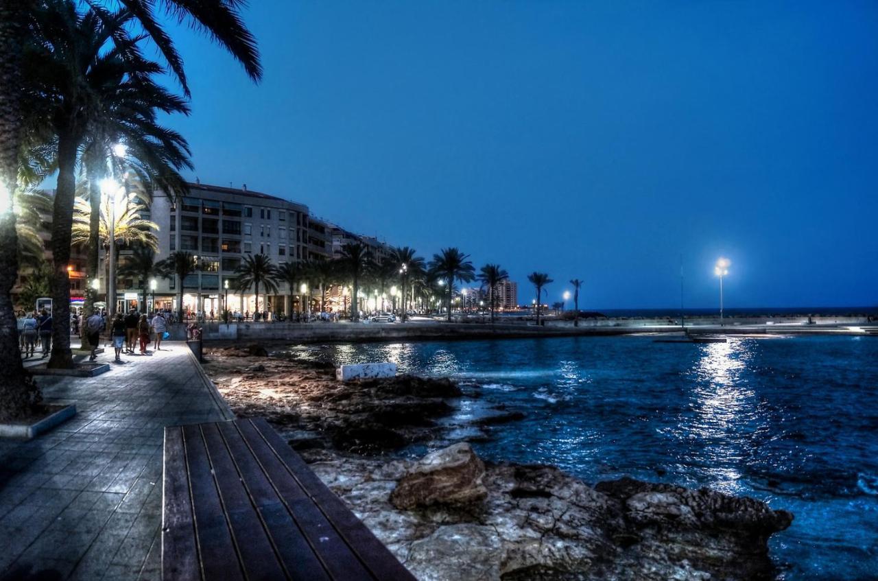 Bungalow Carpe Diem Wifi Torrevieja Luaran gambar