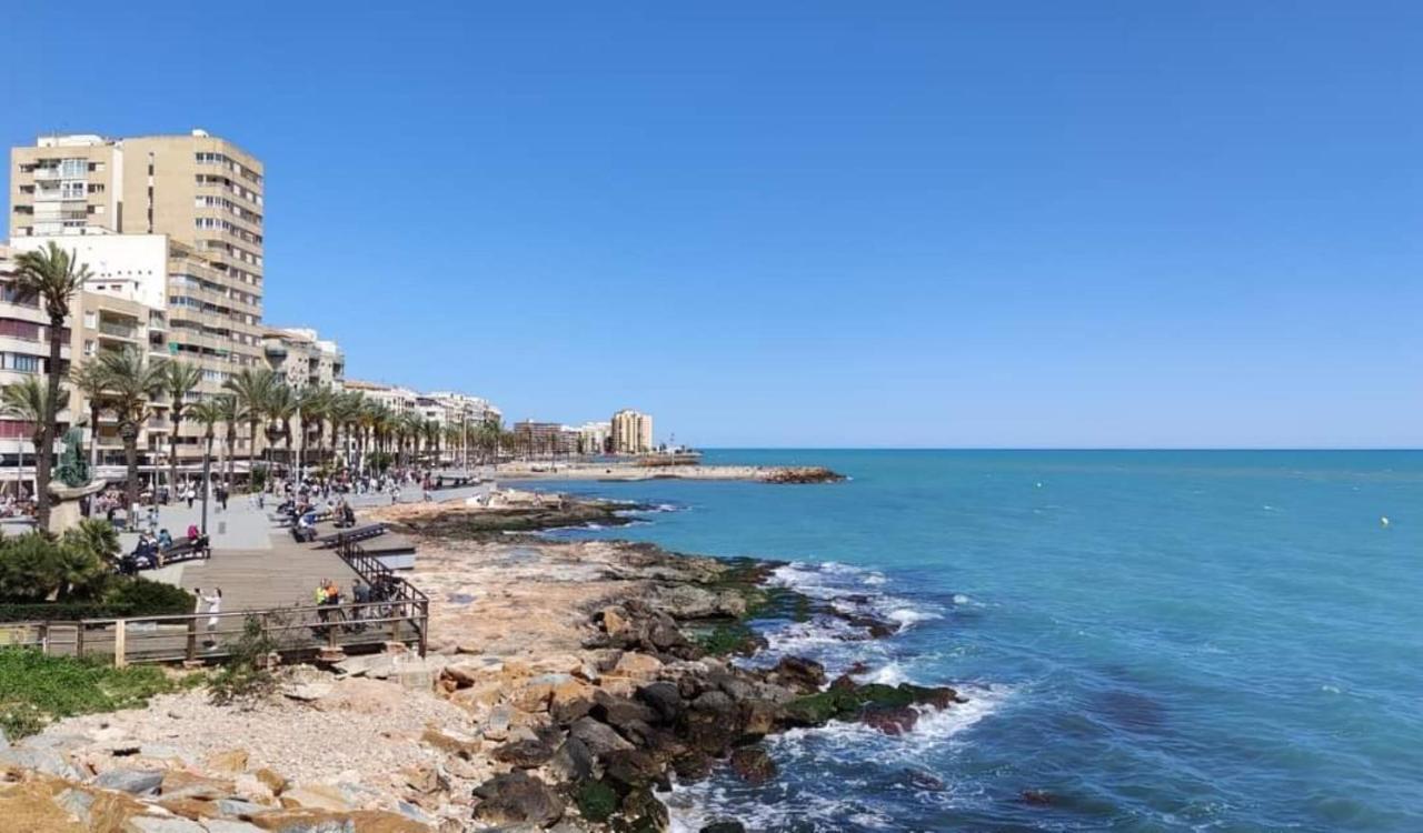 Bungalow Carpe Diem Wifi Torrevieja Luaran gambar